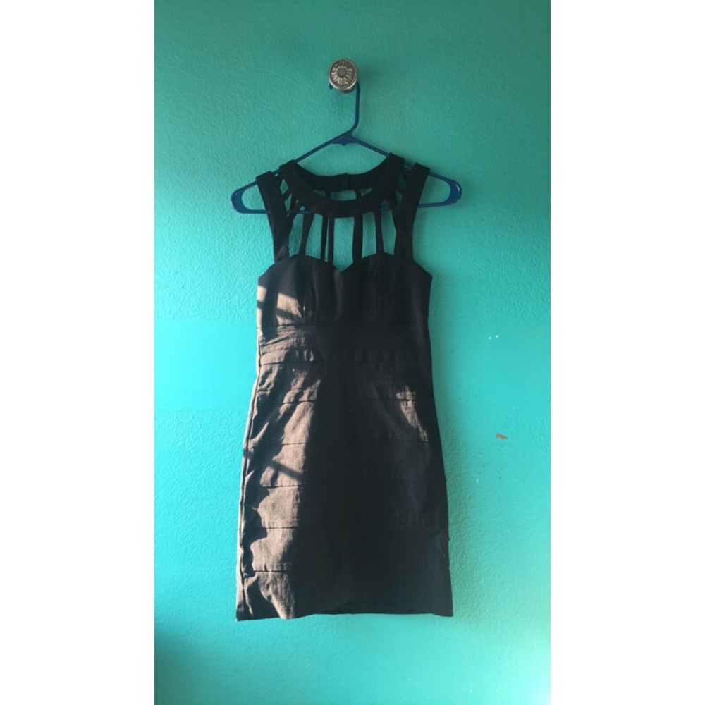 CAGE NECK MINI DRESS
